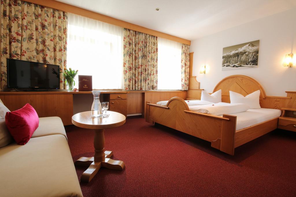 Hotel Gasthof Neuner Imst Buitenkant foto